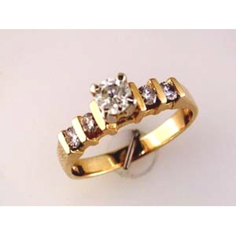 14K Yellow Gold Engagement Ring with Round Brilliant Center Diamond (0.38 Carat) and Bar-Set Round Side Diamonds (0.34 Carat) - 0.72 Total Carat Weight - Royal Jewelry
