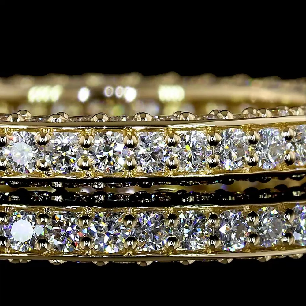 14K Yellow Gold Eternity Band with 127 Prong-Set Round Lab Diamonds - 1.50 Carat Total Weight, E-F Color, VS1 Clarity - Covaloro Fine Jewelry - Image 2