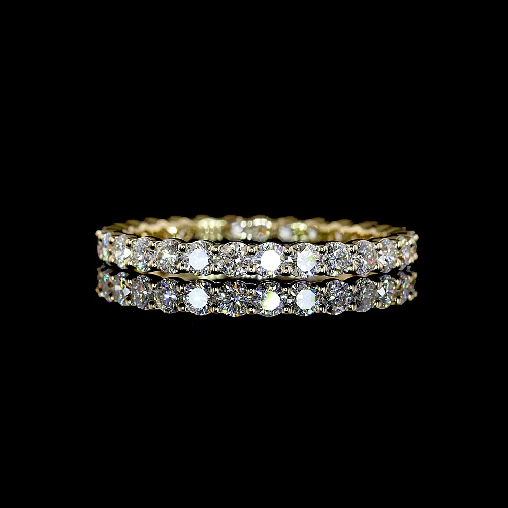 14K Yellow Gold Eternity Band with 29 Prong-Set Round Lab Diamonds - 1.07 Carat Total Weight E-F VS1 - Covaloro Fine Jewelry