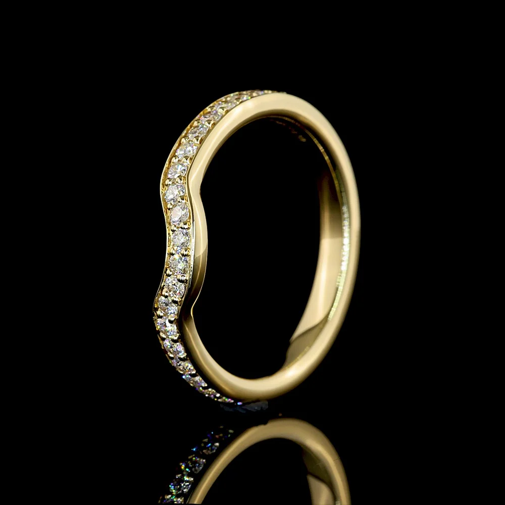 14K Yellow Gold Eternity Band with 30 Prong-Set Round Cut Lab Diamonds - 0.39 Carats Total Diamond Weight - Covaloro Fine Jewelry - Image 4