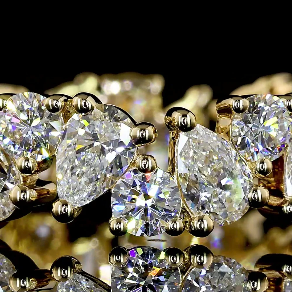 14K Yellow Gold Eternity Band with Alternating Pear Shape and Round Brilliant Lab Diamonds - 2.48 Carat Total Weight, E-F Color VS1 Clarity - Covaloro Fine Jewelry - Image 2