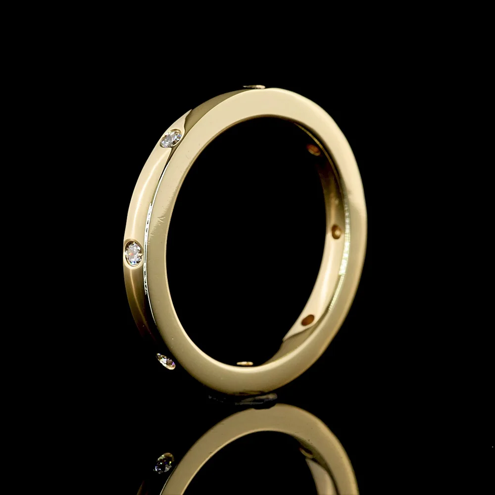 14K Yellow Gold Eternity Band with Flush Set Round Lab Diamonds - 0.13 Carat Total Weight, E-F Color VS Clarity - Covaloro Fine Jewelry - Image 4