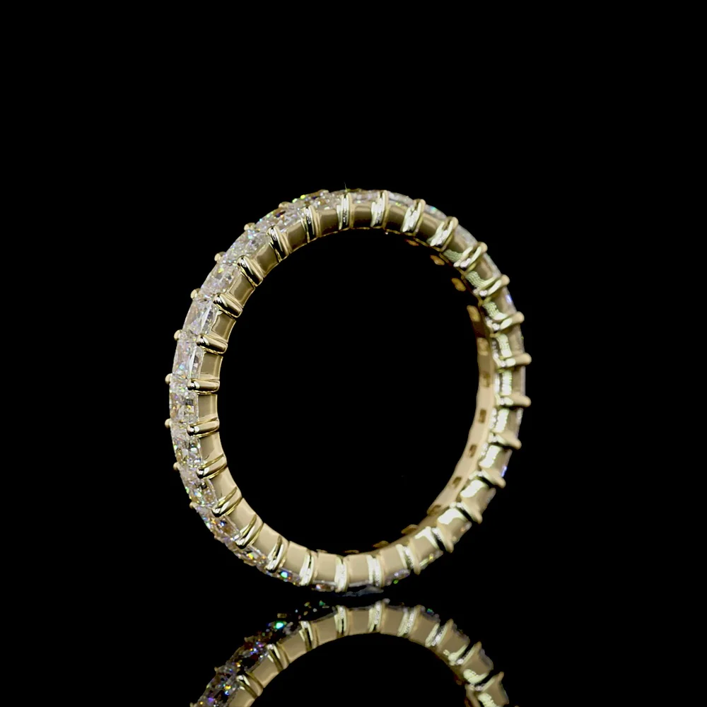 14K Yellow Gold Eternity Band with Prong Set Princess Cut Lab Diamonds - 2.13 Carat Total Diamond Weight (E-F Color, VS Clarity, 28 Stones) - Covaloro Fine Jewelry - Image 4