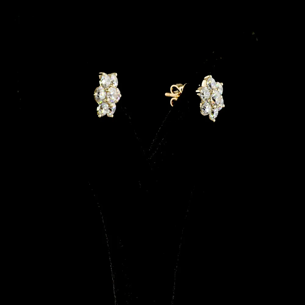 14K Yellow Gold Flower Stud Earrings with Round Brilliant Cut Lab Diamonds - 1.88 Carats Total Diamond Weight - Covaloro Fine Jewelry - Image 3