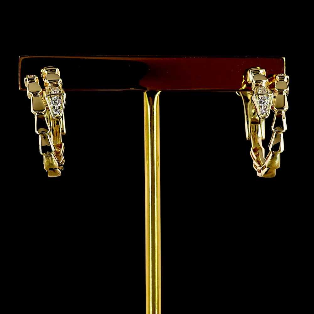 14K Yellow Gold Geometric Link Huggie Earrings with Bezel-Prong Set Round Lab Diamonds - 0.18 Carats Total Diamond Weight - Covaloro Fine Jewelry