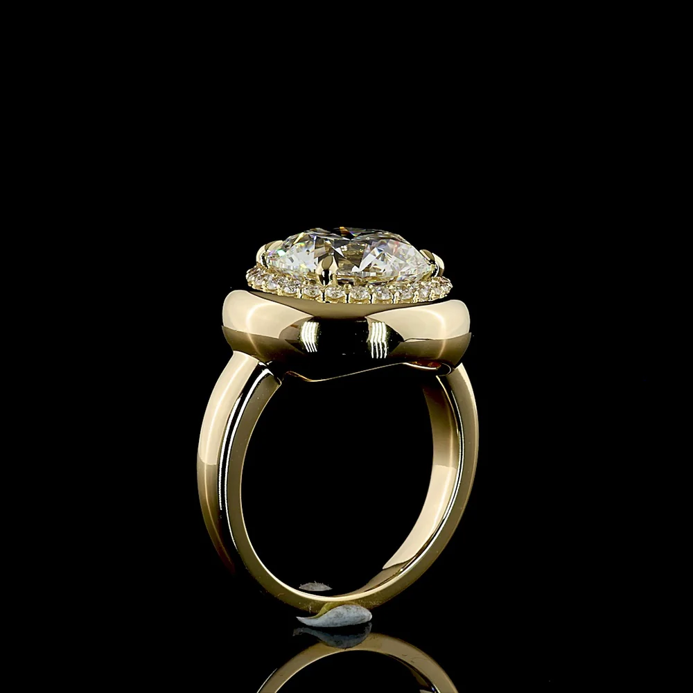 14K Yellow Gold Halo Ring with 5.05 Carat Round Brilliant Cut Lab Diamond and 0.30 Carat Accent Diamonds - IGI Certified, 5.35 Total Carat Weight - Covaloro Fine Jewelry - Image 4