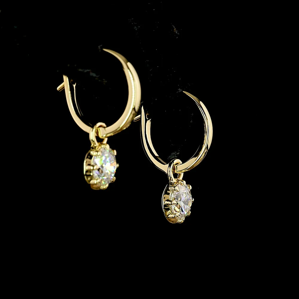 14K Yellow Gold Hanging Earrings with Bezel-Prong Set Round Lab Diamonds - 0.99 Carat Total Diamond Weight (E-F VS) - Covaloro Fine Jewelry - Image 4