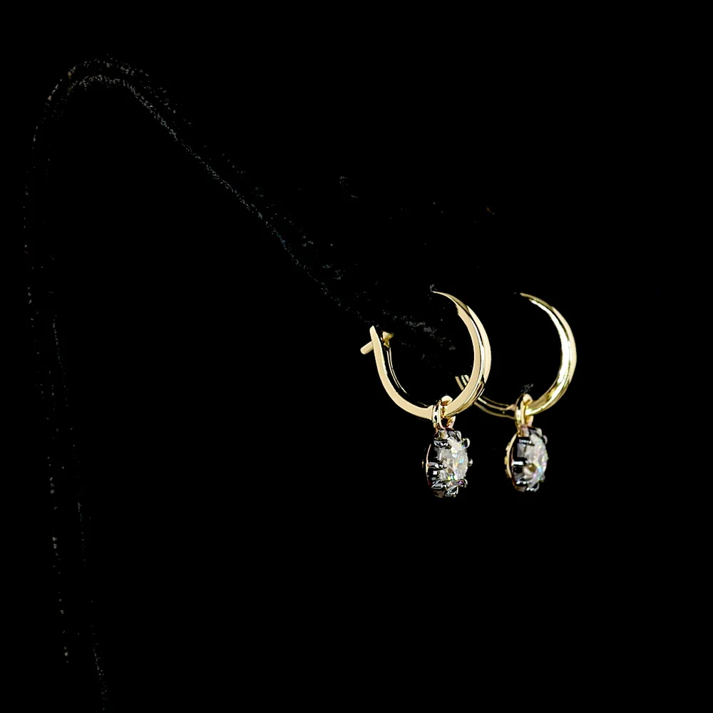 14K Yellow Gold Hanging Earrings with Round Brilliant Cut Lab Diamonds - 0.95 Carat Total Weight, E-F VS Clarity, Black Rhodium Accent Prong Bezel Setting - Covaloro Fine Jewelry - Image 3