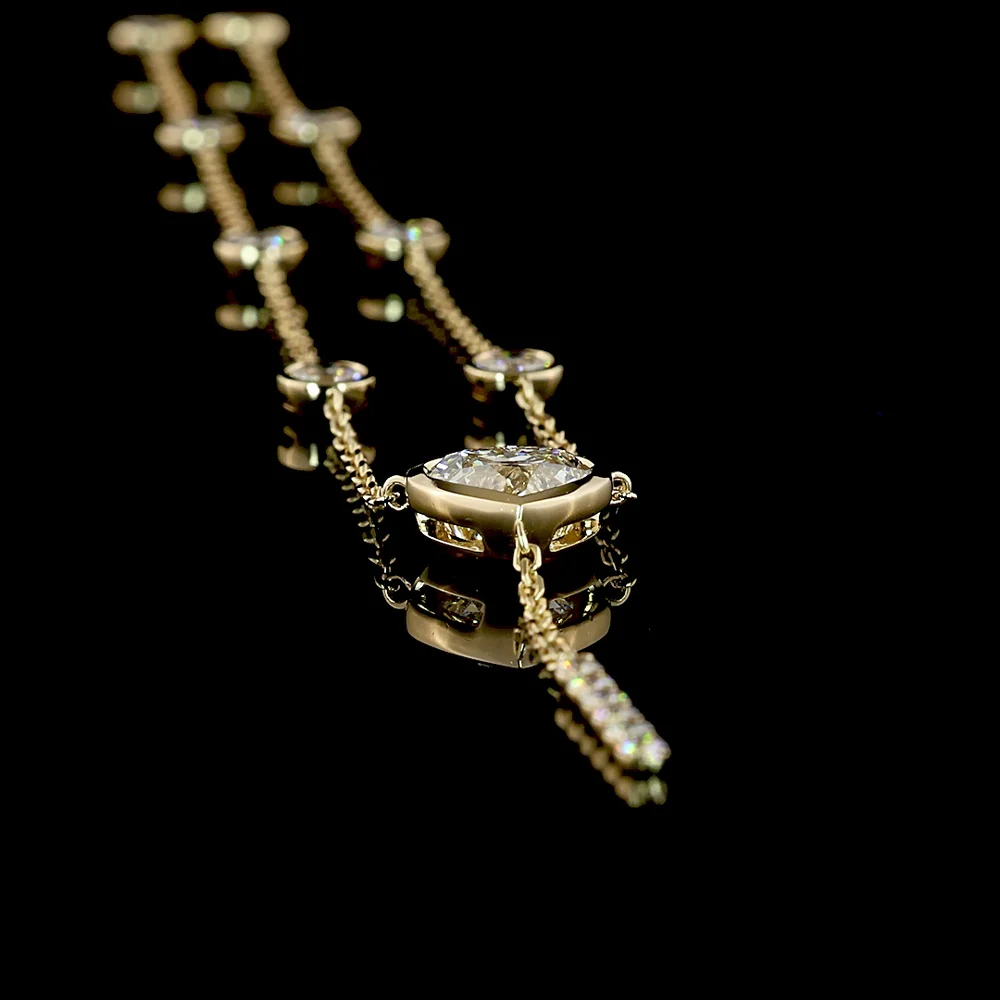 14K Yellow Gold Heart Lariat Necklace with Bezel and Prong Set Lab Diamonds - 2.46 Carat Total Weight - Covaloro Fine Jewelry - Image 3