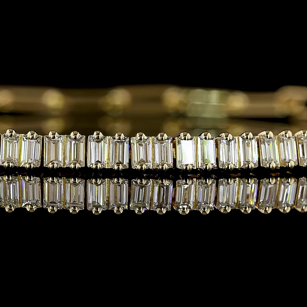 14K Yellow Gold Hybrid Baguette & Link Bracelet with 54 Lab Grown E-F VS1 Diamonds - 1.36 Total Carat Weight - Covaloro Fine Jewelry - Image 2
