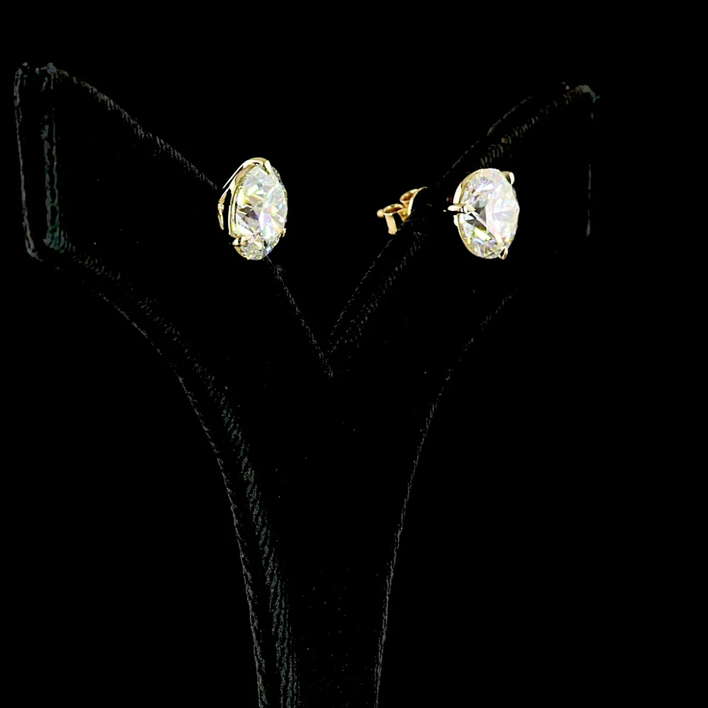 14K Yellow Gold Martini Setting Round Lab Diamond Stud Earrings - 7.01 Carat Total Weight, D VVS2 Clarity, IGI Certified - Covaloro Fine Jewelry - Image 3