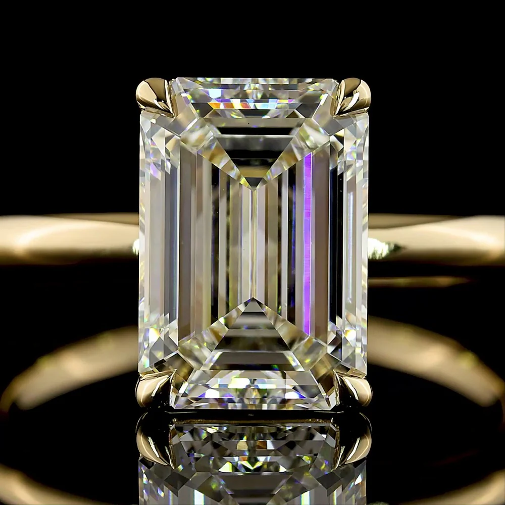 14K Yellow Gold North-South Emerald Cut Lab Diamond Solitaire Ring - 3.23 Carat Total Weight, E-F Color VS1 Clarity, IGI Certified - Covaloro Fine Jewelry - Image 2