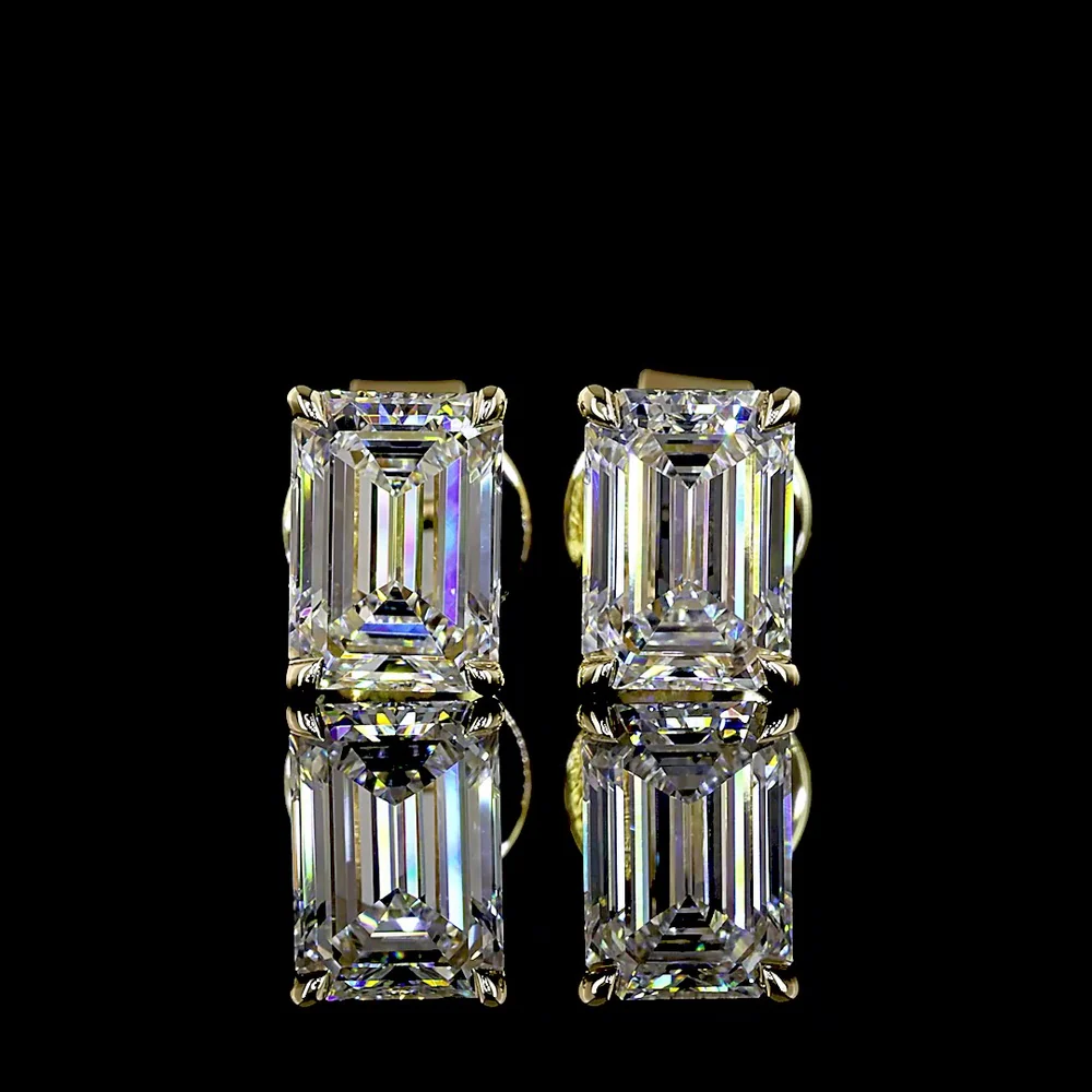 14K Yellow Gold North-South Emerald Cut Lab Diamond Stud Earrings - 2.52 Carat Total Weight D VVS1/VVS2 GIA Certified - Covaloro Fine Jewelry