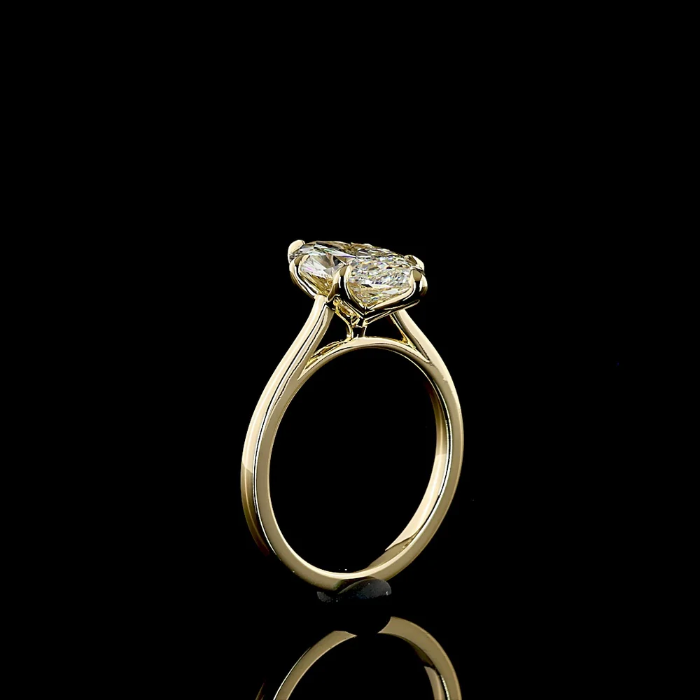 14K Yellow Gold North-South Marquise Solitaire Ring with 3.11 Carat Lab Grown Diamond - E Color VVS2 Clarity IGI Certified - Covaloro Fine Jewelry - Image 4