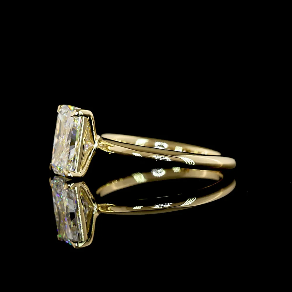 14K Yellow Gold North-South Radiant Cut Solitaire Ring with E-F VVS1 Lab Diamond - 2.09 Carat Total Weight - Covaloro Fine Jewelry - Image 4