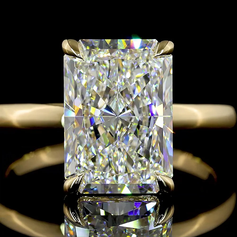 14K Yellow Gold North-South Solitaire Ring with 4.10 Carat Radiant Cut Lab Diamond - E VVS2 IGI Certified - Covaloro Fine Jewelry - Image 2