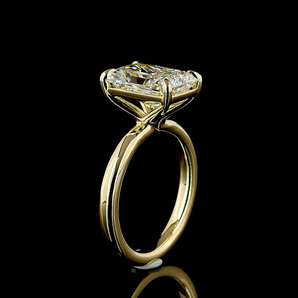 14K Yellow Gold North-South Solitaire Ring with 4.10 Carat Radiant Cut Lab Diamond - E VVS2 IGI Certified - Covaloro Fine Jewelry - Image 4