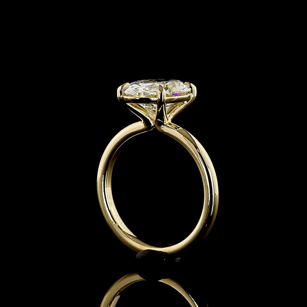 14K Yellow Gold Oval Cut Lab Diamond Solitaire Engagement Ring - 4.16 Carat Total Weight, E VVS2 IGI Certified - Covaloro Fine Jewelry - Image 3