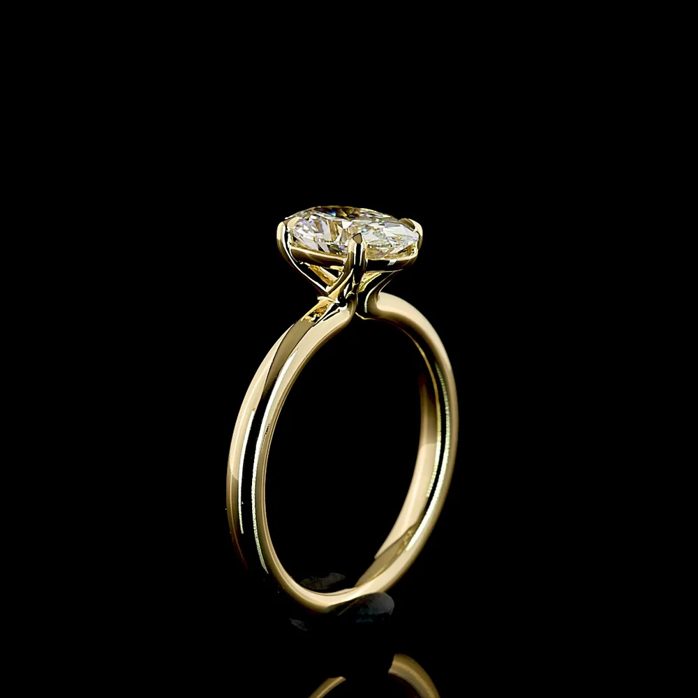 14K Yellow Gold Oval Cut Lab Diamond Solitaire Ring - 1.50 Carat E-F VVS2 IGI Certified - Covaloro Fine Jewelry - Image 4