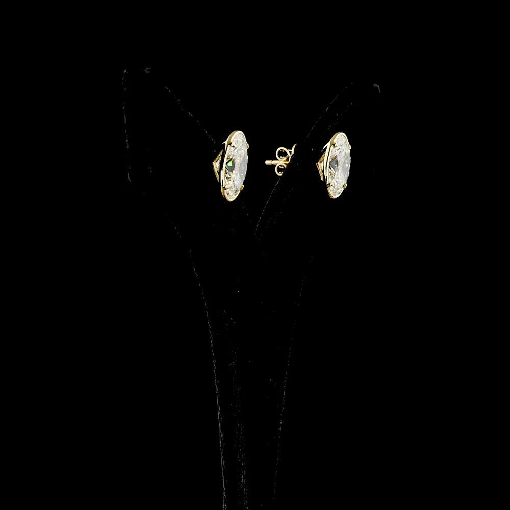 14K Yellow Gold Oval Cut Lab Diamond Stud Earrings - 5.04 Total Carat Weight with E-F Color and VVS2 Clarity - Covaloro Fine Jewelry - Image 3