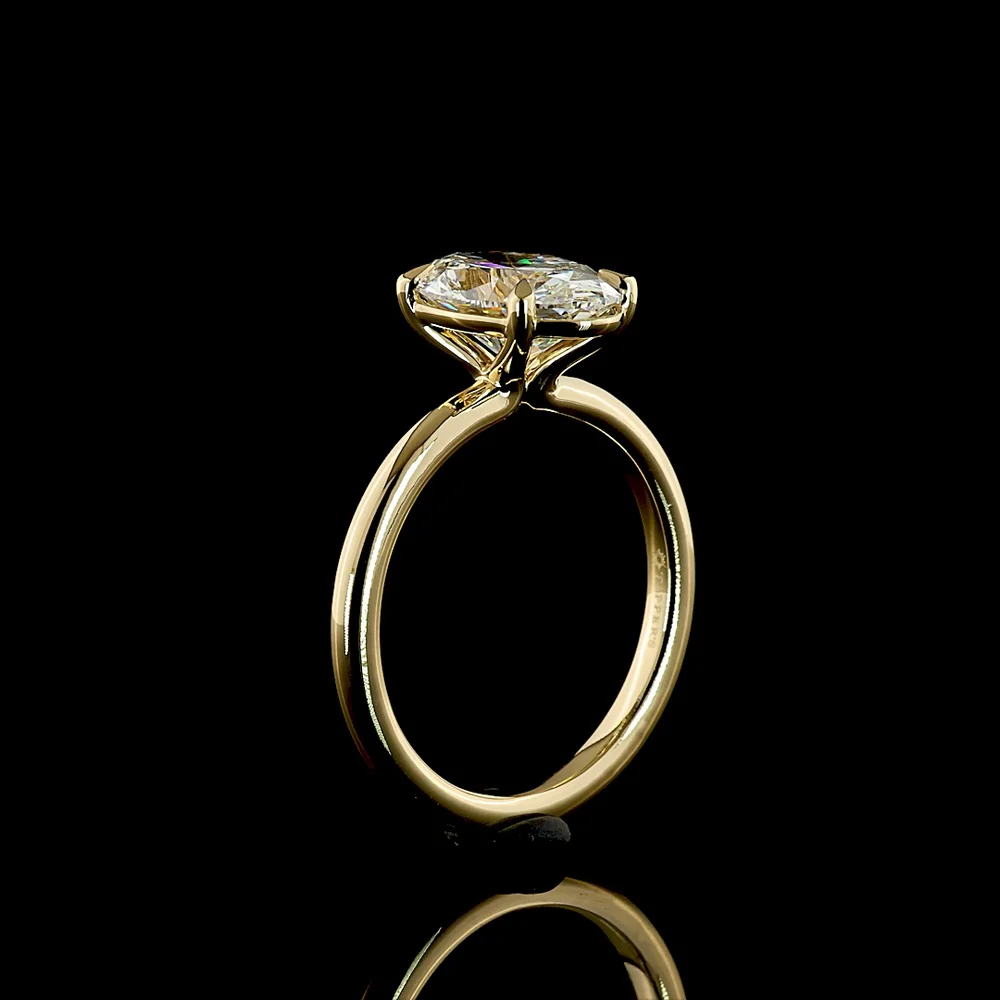14K Yellow Gold Oval Cut Solitaire Ring with 2.65 Carat Lab Diamond - E-F Color VS1 Clarity IGI Certified - Covaloro Fine Jewelry - Image 4