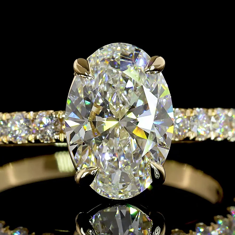 14K Yellow Gold Oval Solitaire Engagement Ring with Brilliant Cut Diamond Pavé Shank - 2.46 Carats Total Diamond Weight (IGI Certified) - Covaloro Fine Jewelry - Image 2