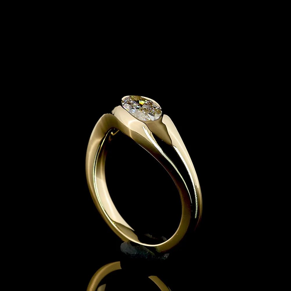 14K Yellow Gold Oval Solitaire Ring with 1.06 Carat Flush Set Lab Diamond - E-F Color, VS1 Clarity - Covaloro Fine Jewelry - Image 3