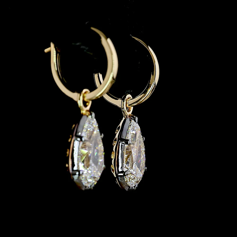 14K Yellow Gold Pear-Shape Hanging Drop Earrings with 4.03 Carat Total Weight Lab-Grown E-F VS1 Diamonds (2.03 Carats and 2.00 Carats Stones) - Covaloro Fine Jewelry - Image 4