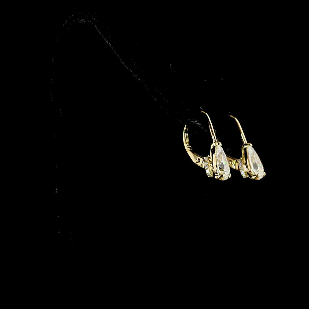 14K Yellow Gold Pear-Shaped Lab Diamond Hanging Earrings - 2.14 Carat Total Weight with E-F Color VS1 Clarity - Covaloro Fine Jewelry - Image 3