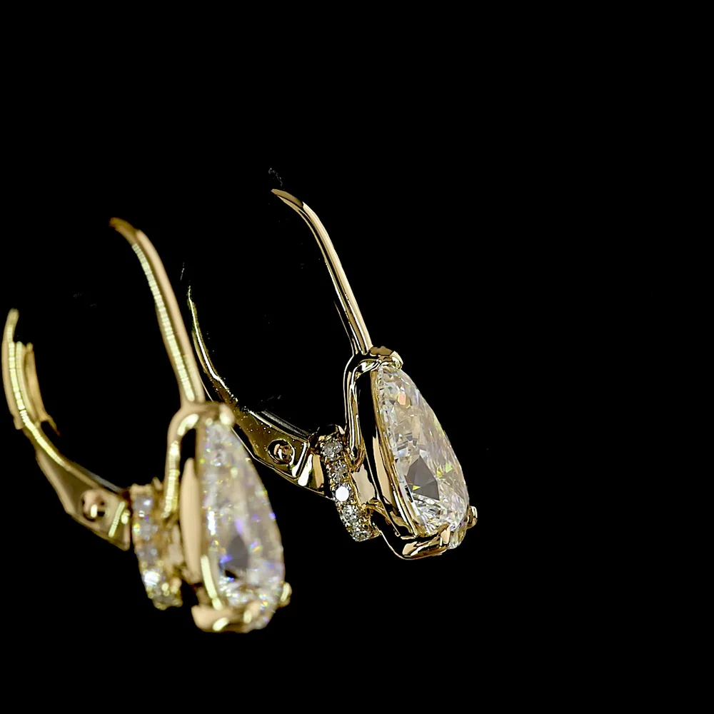 14K Yellow Gold Pear-Shaped Lab Diamond Hanging Earrings - 2.14 Carat Total Weight with E-F Color VS1 Clarity - Covaloro Fine Jewelry - Image 4