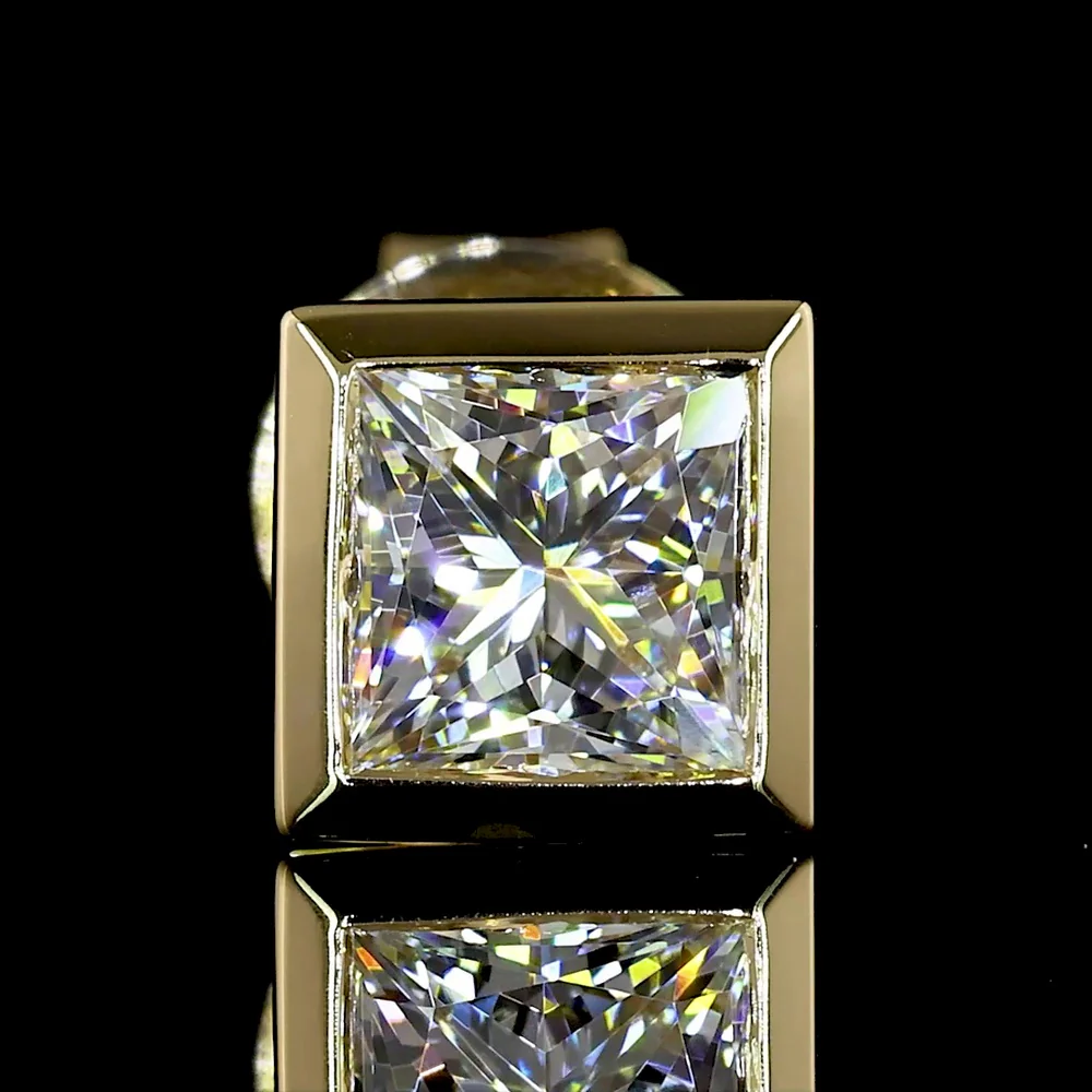 14K Yellow Gold Princess Cut Bezel Set Lab Diamond Stud Earrings - 1.04 Carats Total Diamond Weight, D VVS2 IGI Certified - Covaloro Fine Jewelry - Image 3