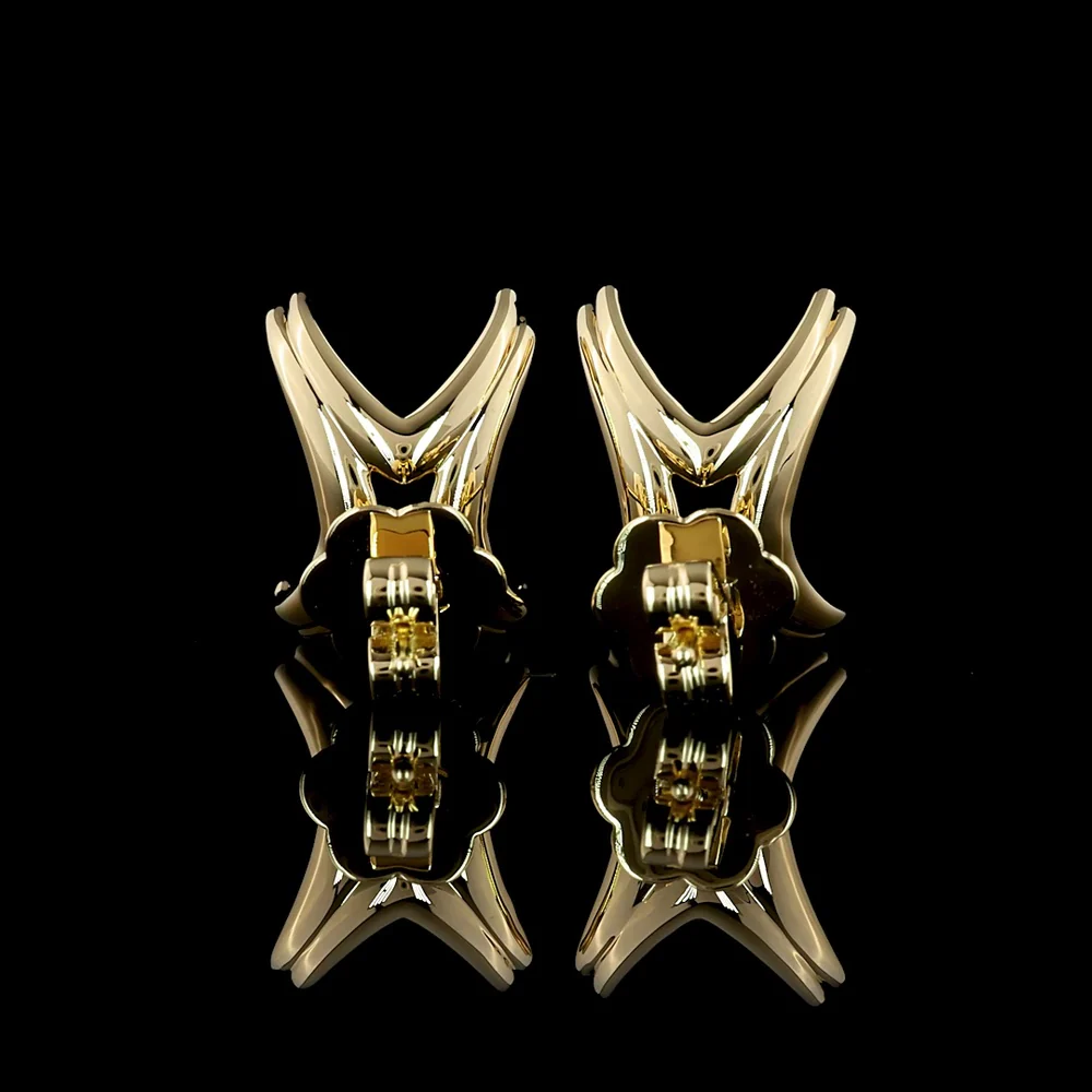 14K Yellow Gold Radiant Cut Lab Diamond Stud Earrings - 12.12 Total Carat Weight, G Color, SI1 Clarity with GIA Certification - Covaloro Fine Jewelry - Image 3