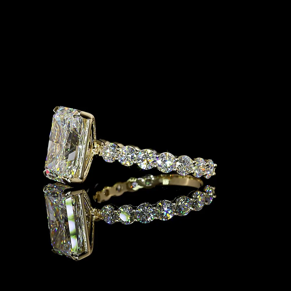 14K Yellow Gold Radiant Cut Solitaire Diamond Shank Ring with E VVS2 Lab Grown Center and E VS1 Accents - 5.51 Carats Total Diamond Weight - Covaloro Fine Jewelry - Image 3