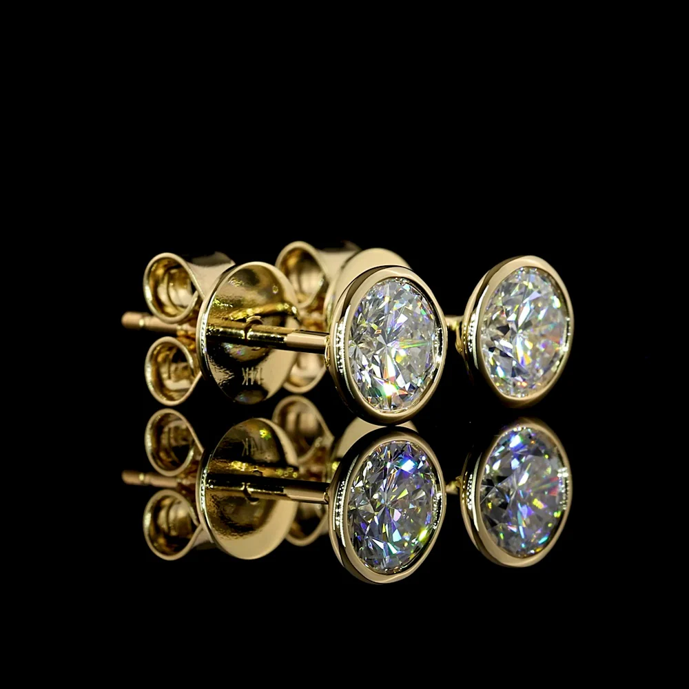14K Yellow Gold Round Bezel Set Lab Diamond Stud Earrings - 1.02 Carat Total Weight (E-F Color, VS2 Clarity) - Covaloro Fine Jewelry