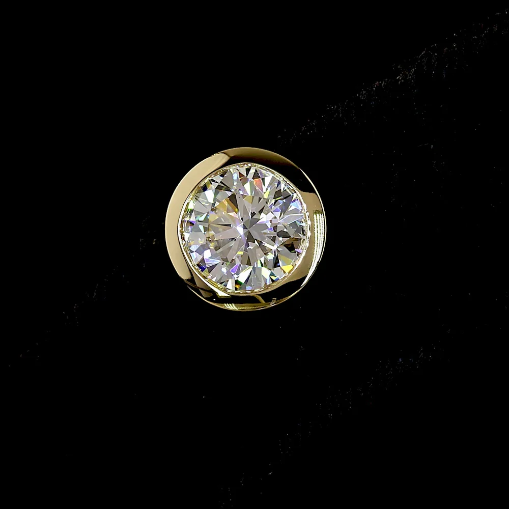 14K Yellow Gold Round Bezel Set Stud Earrings with 3.56 Carats Total Weight Lab Grown Diamonds - D Color IGI Certified - Covaloro Fine Jewelry - Image 2