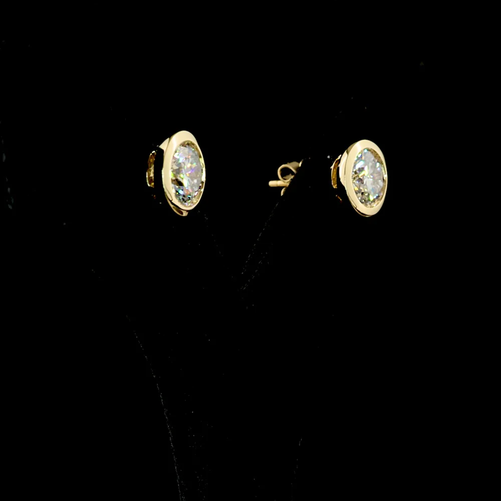 14K Yellow Gold Round Bezel Set Stud Earrings with 3.56 Carats Total Weight Lab Grown Diamonds - D Color IGI Certified - Covaloro Fine Jewelry - Image 3