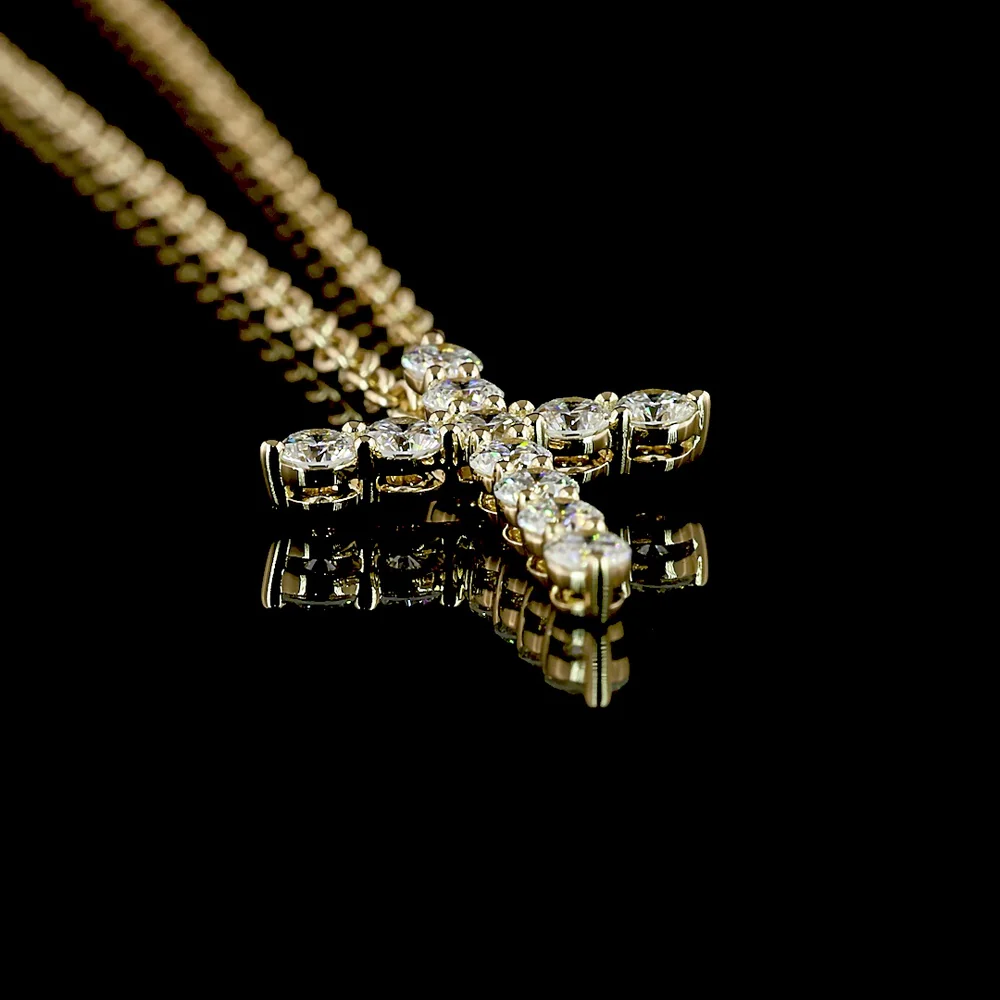 14K Yellow Gold Round Brilliant Cut Lab Diamond Cross Pendant with E-F VS1 Clarity - 0.65 Carat Total Diamond Weight - Covaloro Fine Jewelry - Image 3