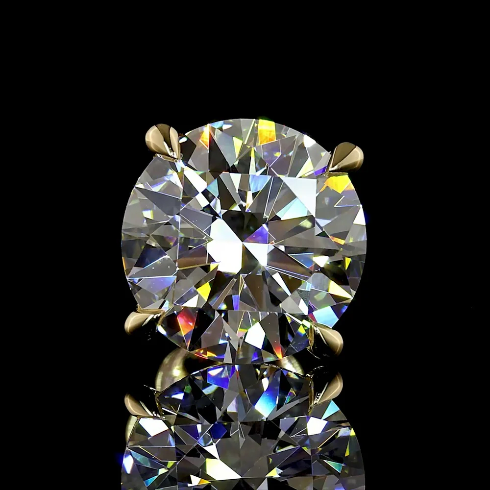 14K Yellow Gold Round Brilliant Cut Lab Diamond Stud Earrings - 4.43 Total Carat Weight, E-F VVS2 Clarity - Covaloro Fine Jewelry - Image 3