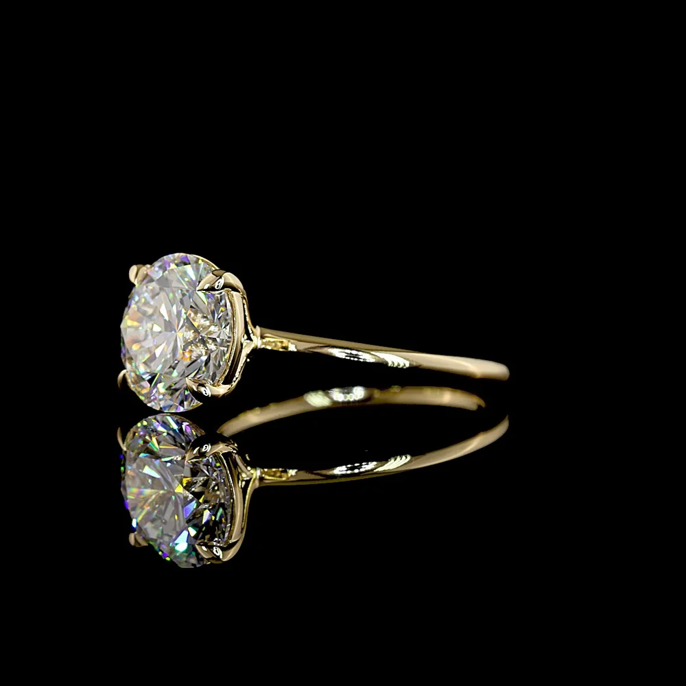 14K Yellow Gold Solitaire Ring with 3.55 Carat Round Brilliant Cut Lab Diamond - E-F Color, VS1 Clarity, IGI Certified - Covaloro Fine Jewelry - Image 3
