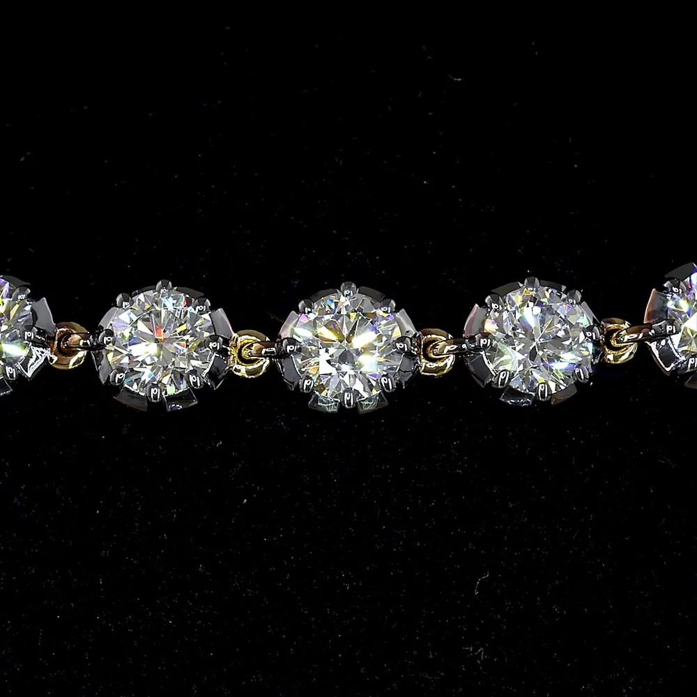 14K Yellow Gold Tennis Bracelet with 30 Prong-&-Bezel Set Round Lab Diamonds - 4.45 Carat Total Weight, E-F Color, VS Clarity - Covaloro Fine Jewelry - Image 2