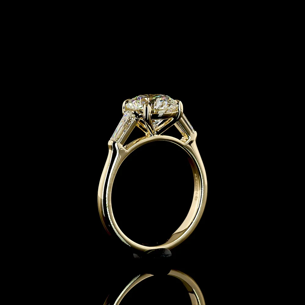 14K Yellow Gold Three-Stone Ring with 2.52 Carat Round Brilliant Lab Diamond and 0.54 Carat Tapered Baguette Side Stones - 3.06 Carats Total Diamond Weight - Covaloro Fine Jewelry - Image 4