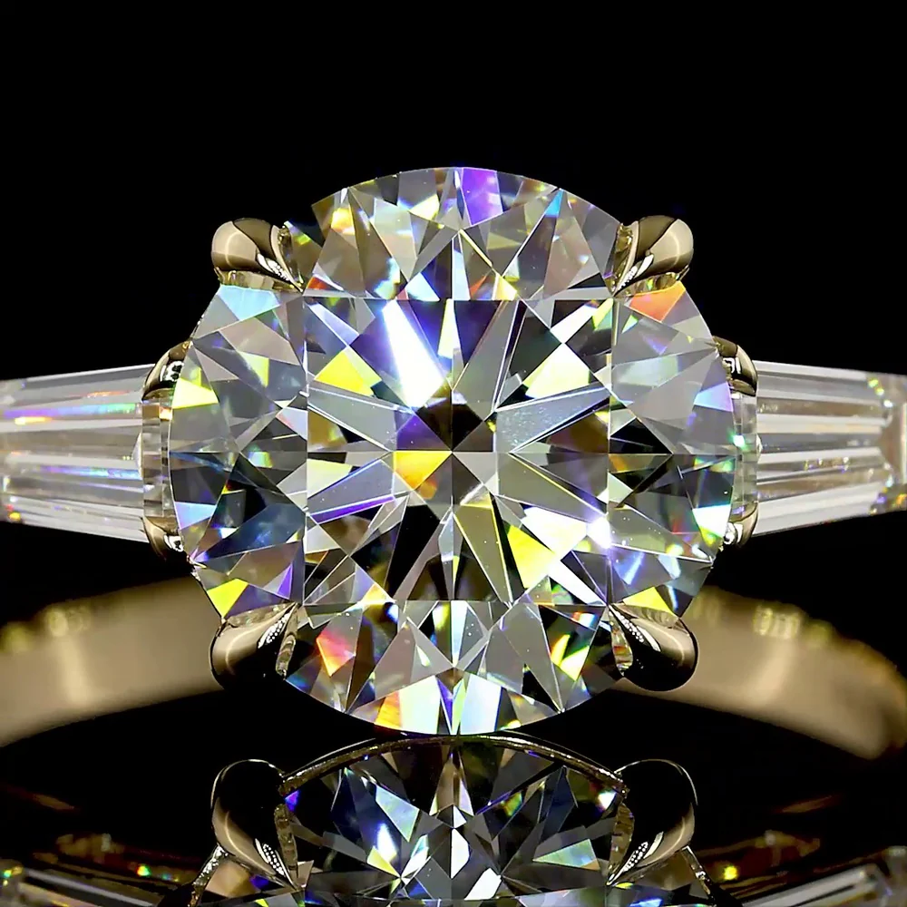 14K Yellow Gold Three-Stone Ring with 3.01 Carat Round Lab Diamond and 0.63 Carat Baguette Side Stones - IGI Certified E-F VVS2 - Covaloro Fine Jewelry - Image 2