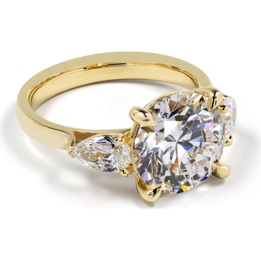 14K Yellow Gold Three-Stone Ring with 4.07 Carat Round Brilliant Cut Lab Diamond and 0.76 Carat Pear Shape Lab Diamond Side Stones - 4.83 Carat Total Diamond Weight, GIA Certified D VVS2 - Covaloro Fine Jewelry - Image 3