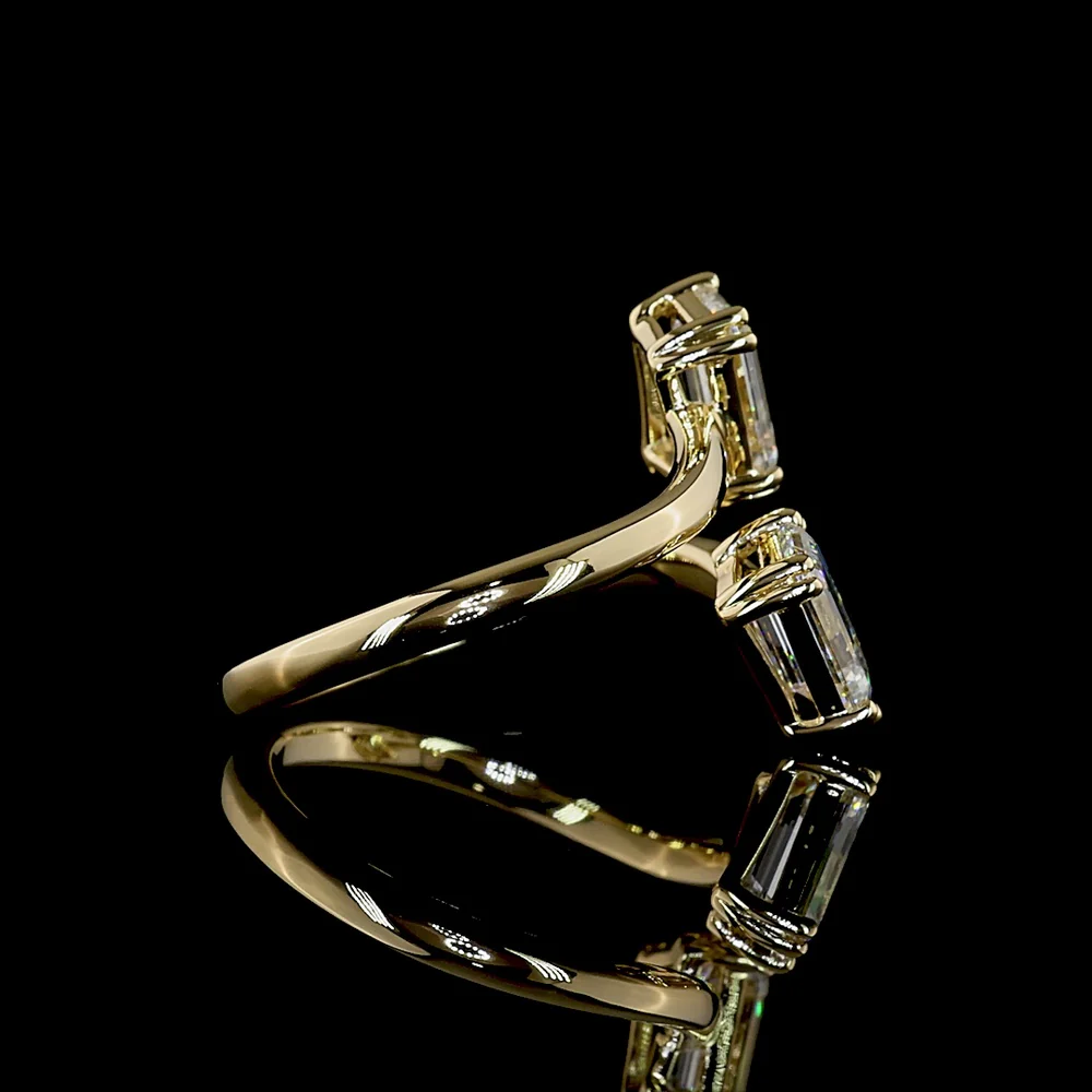 14K Yellow Gold Toi et Moi Ring with Inclined Emerald Cut Lab Diamonds - 2.09 Carat Total Diamond Weight (One 1.02 Carats F VVS2 and One 1.07 Carats E VS1) - Covaloro Fine Jewelry - Image 2