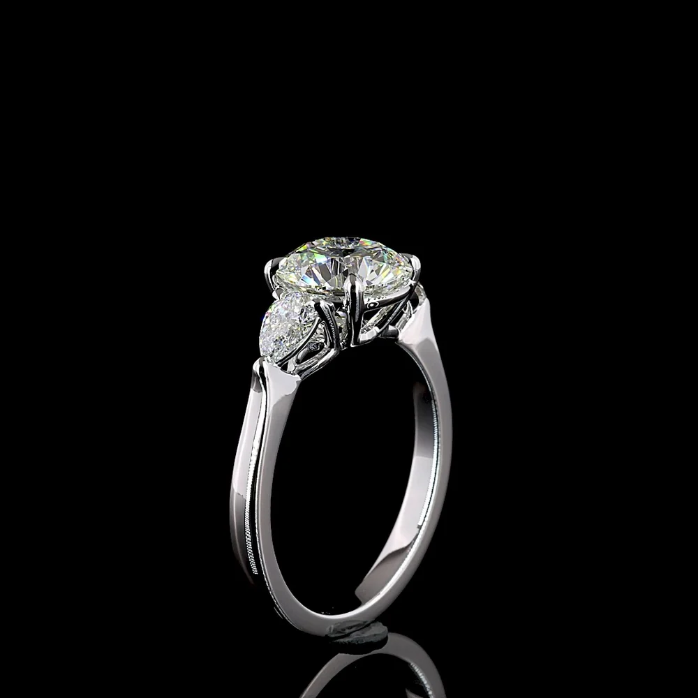 18K White Gold 3-Stone Ring with 2.19 Carats Round Brilliant Lab Diamond and 0.42 Carats Pear Shaped Side Diamonds - 2.61 Carats Total Diamond Weight - Covaloro Fine Jewelry - Image 4