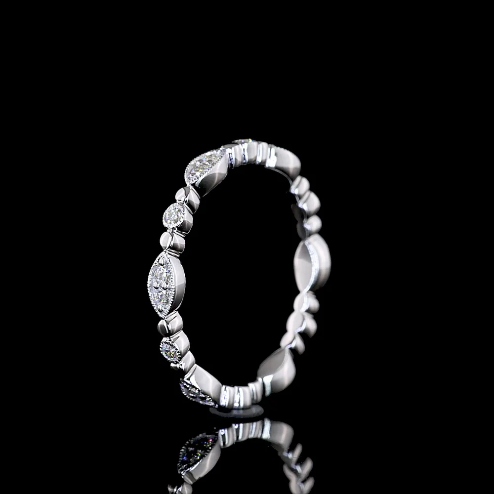 18K White Gold Alternating Eternity Band with Round Brilliant Cut Lab Diamonds - 0.21 Carats Total Diamond Weight - Covaloro Fine Jewelry - Image 4