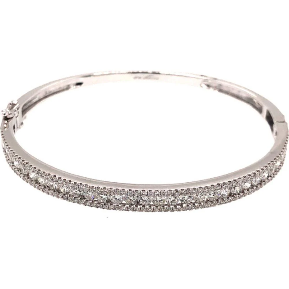 18K White Gold Diamond Bangle Bracelet with Pavé-Style Round Diamonds by Afarin