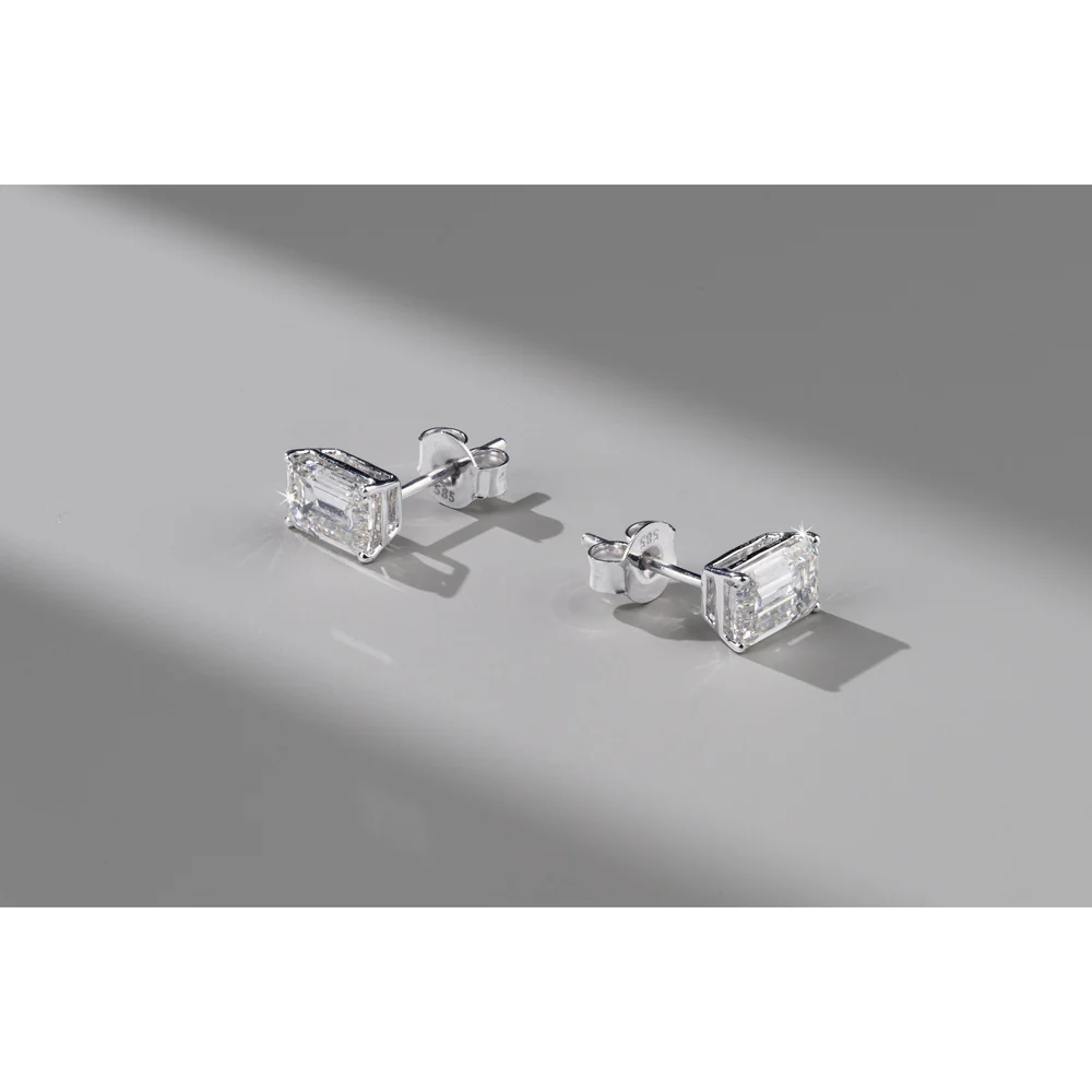 18K White Gold Emerald Cut Lab Diamond Stud Earrings - 2.09 Total Carat Weight, E-F Color, VS2 Clarity, IGI Certified - Covaloro Fine Jewelry - Image 2