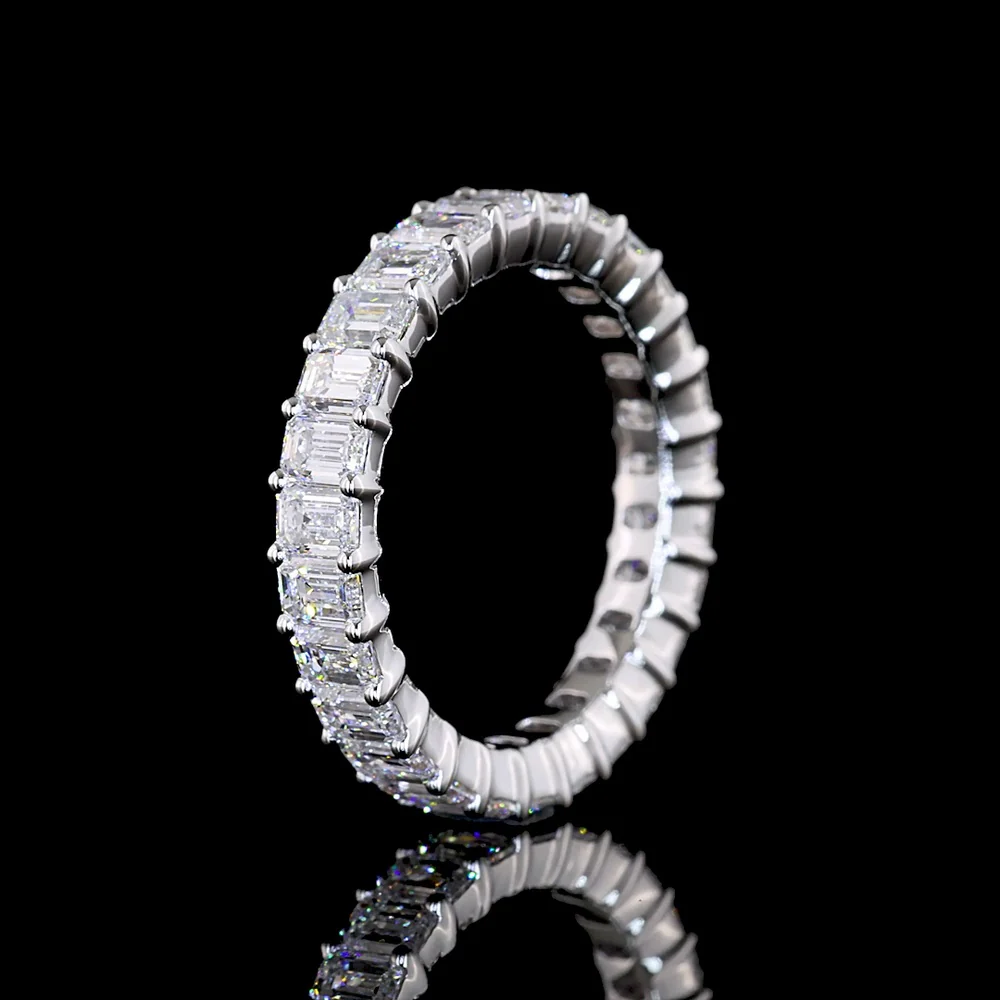 18K White Gold Eternity Band with 27 North-South Prong Set Emerald Cut Lab Diamonds - 3.20 Carat Total Weight, E-F Color VS Clarity - Covaloro Fine Jewelry - Image 4