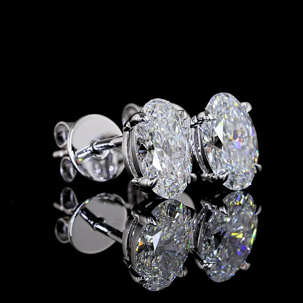 18K White Gold North-South Oval Cut Lab Diamond Stud Earrings - 1.55 Carat Total Weight, E-F Color, VS Clarity - Covaloro Fine Jewelry - Image 3